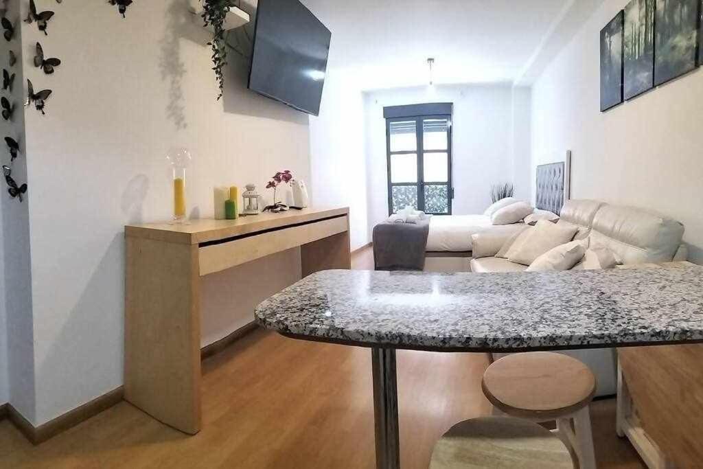 Loft Old City Couples Getaway Аликанте Экстерьер фото